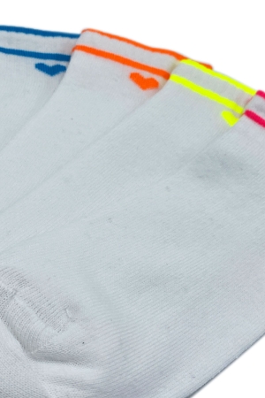 Çekmece 4&prime;Lü Soft Cotton Neon Çizgili ve Kalp Desenli Unisex Patik - 3